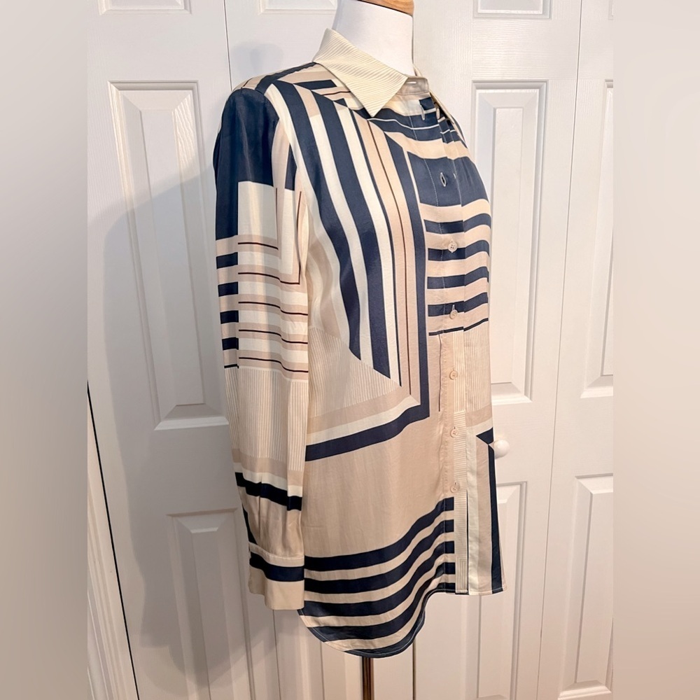 LAFAYETTE 148 NEW YORK Michelle Blue Cream Geometric Print Blouse Size Medium - Picture 6 of 10